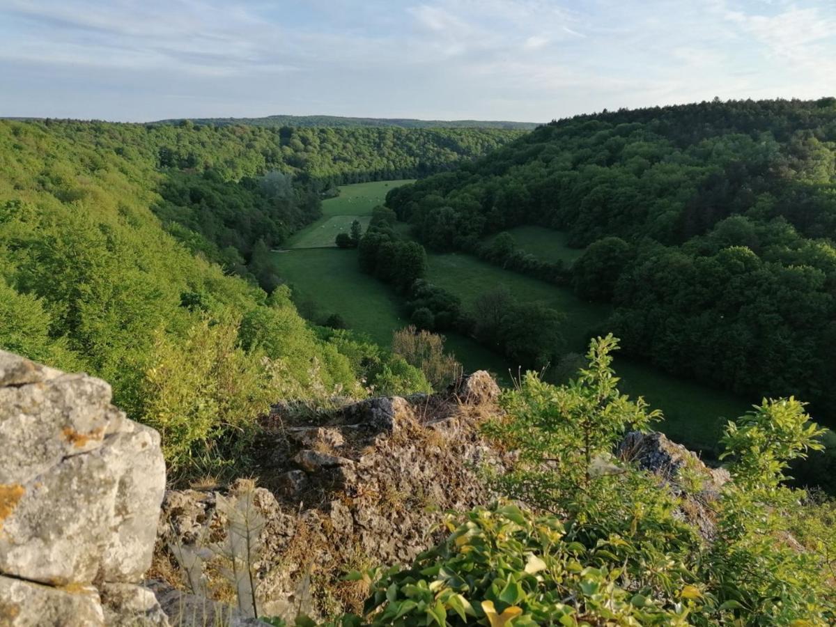 La Roche Trouee - Maison Avec Vue A Nismes ภายนอก รูปภาพ