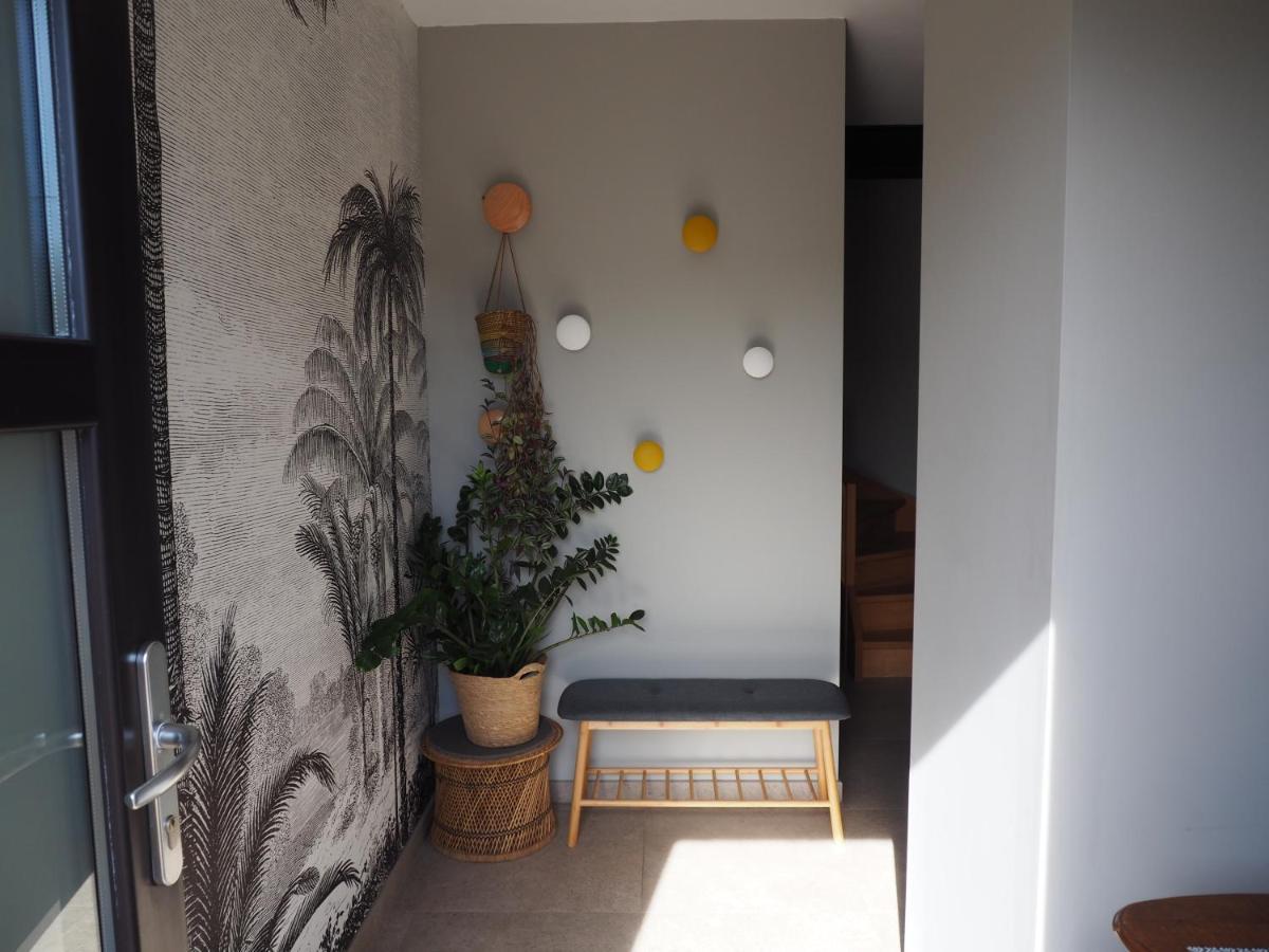 La Roche Trouee - Maison Avec Vue A Nismes ภายนอก รูปภาพ